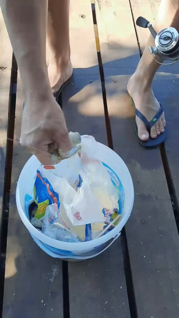 Cestinho Cevador para Lambari com 4 Anzois