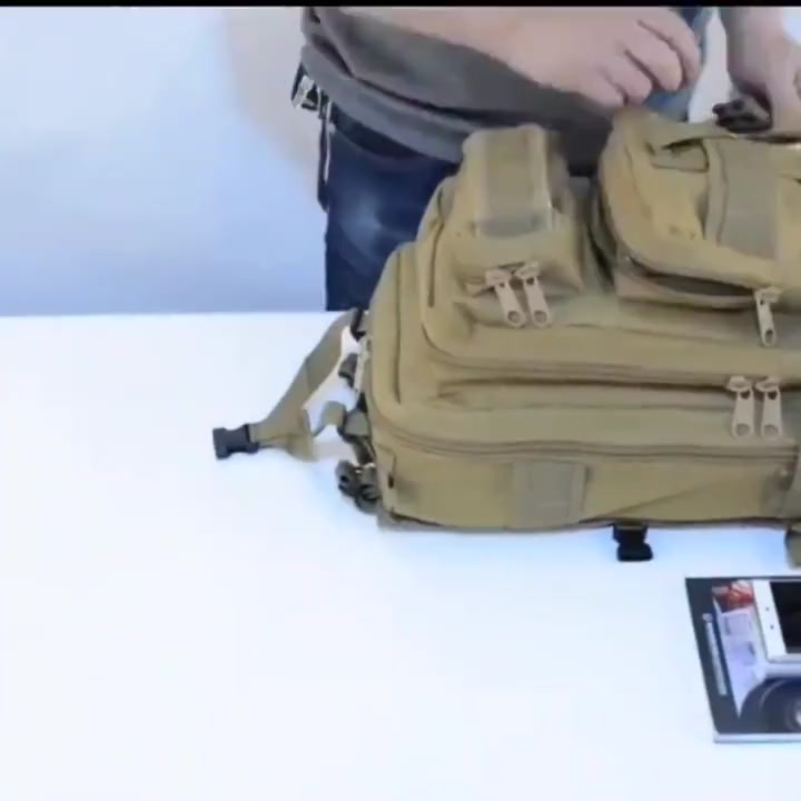 Mochila Assault Militar Tática Impermeável Camping Masculino Feminino Areia Bege