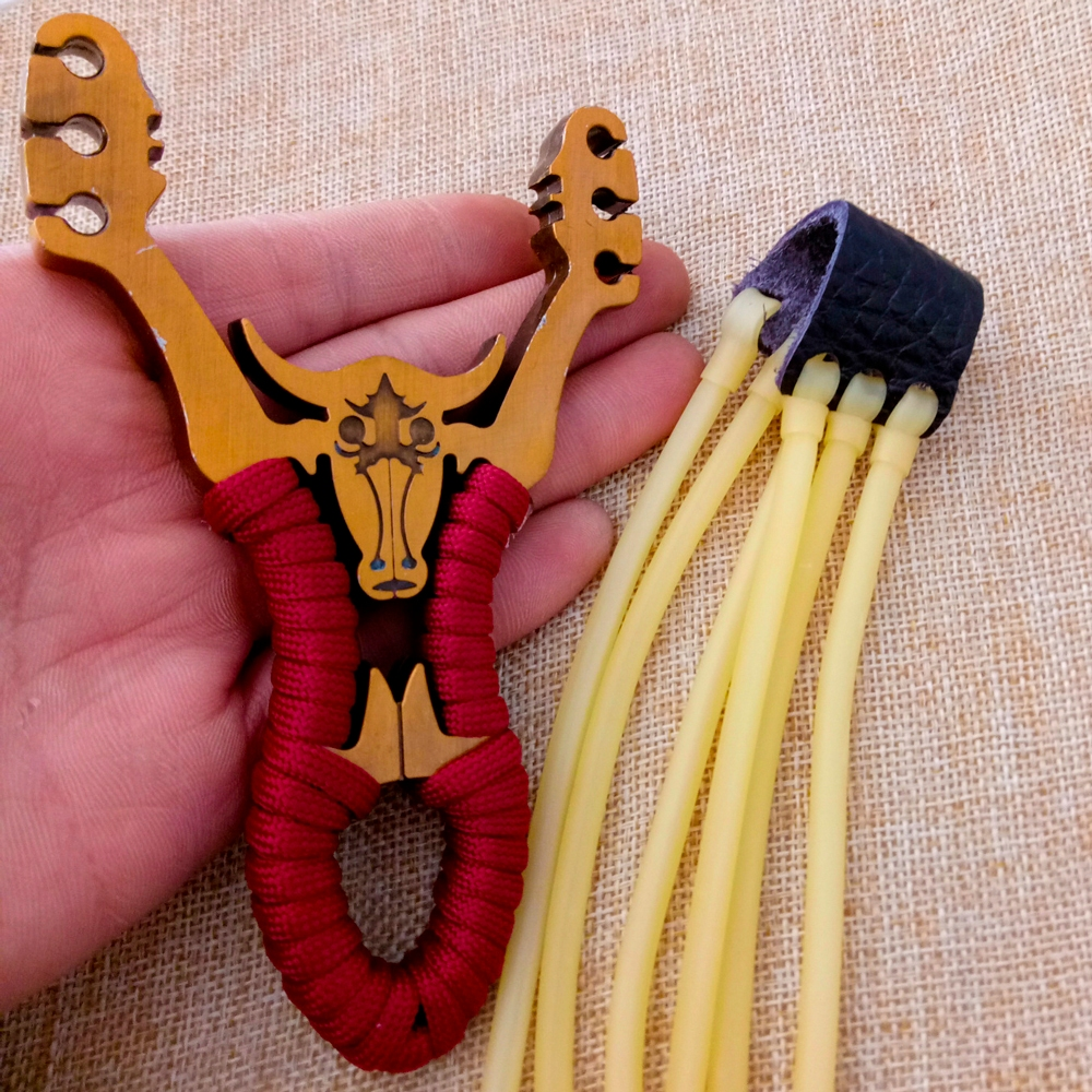 Atiradeira S28 PESCA + 2 Borrachas + 3 Setas Estilingue Slingshot Corpo em Metal Baladeira Bodoque