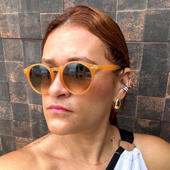 Óculos de Sol Retro Quadrado Unissex Proteção UV 400 Armação Transparente e Haste Pretas