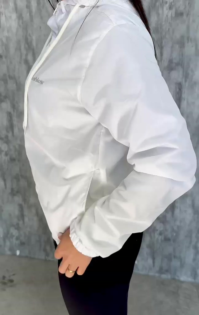 Jaqueta Forrada Corta Vento Feminina Capuz Impermeável Casaco Otriginal Academia Bordbless