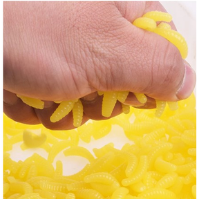 KIT COM ISCAS ARTIFICIAL BICHO DA LARANJA + ANZOL PARA TILÁPIA PARA PESCA