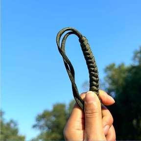 Especificações:Pederneira Maciça Magnésio Camping Pesca Acendedor De Fogo Com Riscador