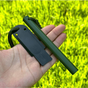 Especificações:Pederneira Maciça Magnésio Camping Pesca Acendedor De Fogo Com Riscador