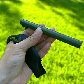 Especificações:Pederneira Maciça Magnésio Camping Pesca Acendedor De Fogo Com Riscador