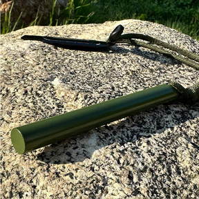 Especificações:Pederneira Maciça Magnésio Camping Pesca Acendedor De Fogo Com Riscador