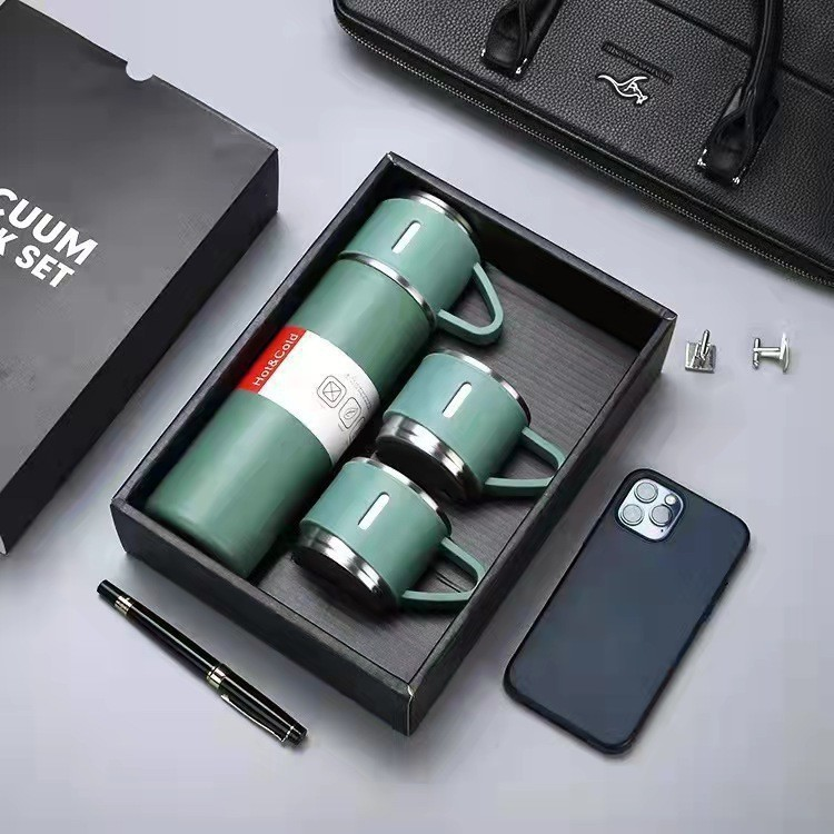 caneca Kit Garrafa Térmica Vacuum Bottle Inox 500ml 3 Xícaras para Bebidas Quentes ou Frias Presente de Dia dos Pais