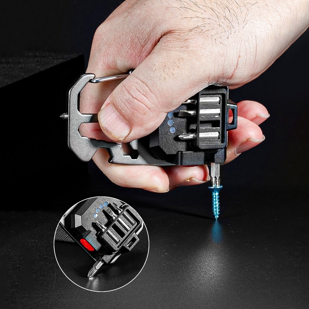 Chaveiro Lanterna Tatica Titaniun LED com Iluminação Ajustável Chave Multifuncional Blindado