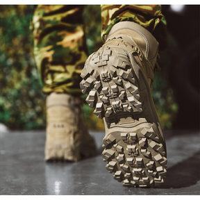 Plus Size Botas de Combate Alta Botas de Deserto Botas de Caminhada Masculina